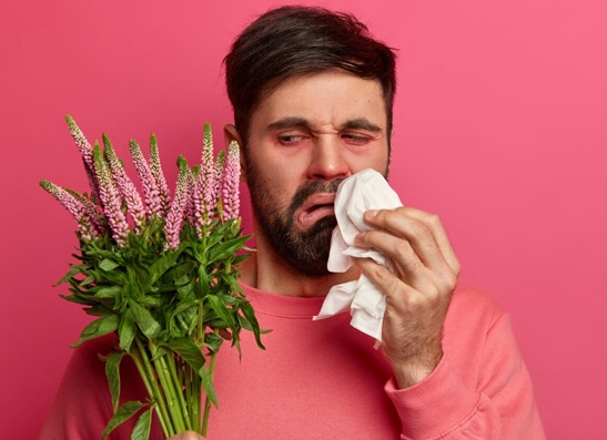 Как вылечить хронический насморк и полностью избавиться от ринита: способы и рекомендации по лечению болезни